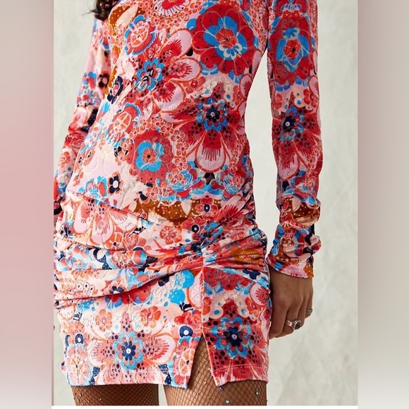 FREE PEOPLE Della Burnout Velvet Mini size extra large - Picture 6 of 16